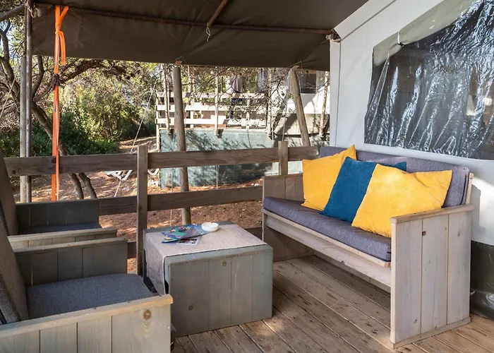 Koversada 홀리데이파크 브르사르